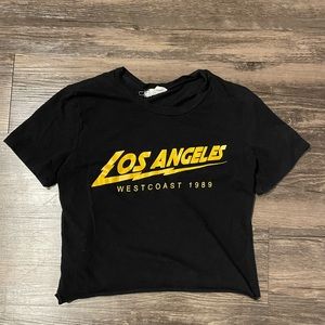 🖤BLACK GRAPHIC LA CROP TOP🖤